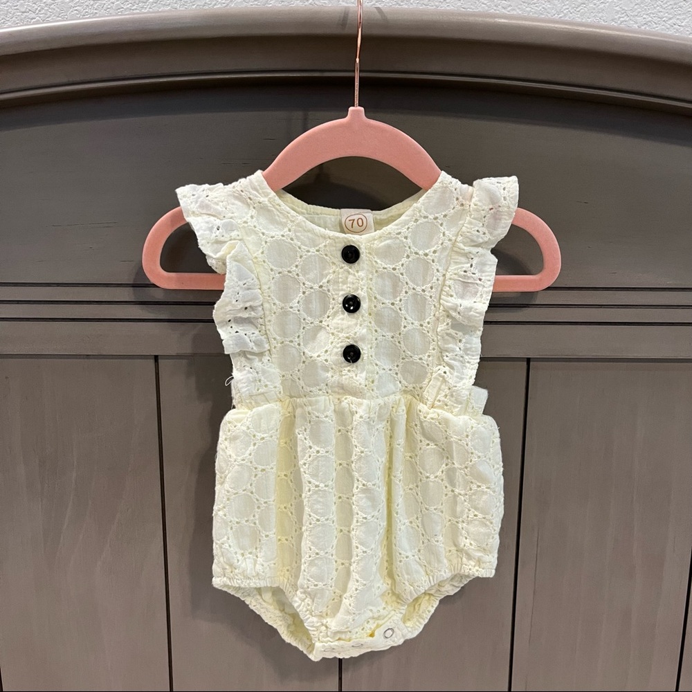 Cream Eyelet Romper - size 70 (EUC)